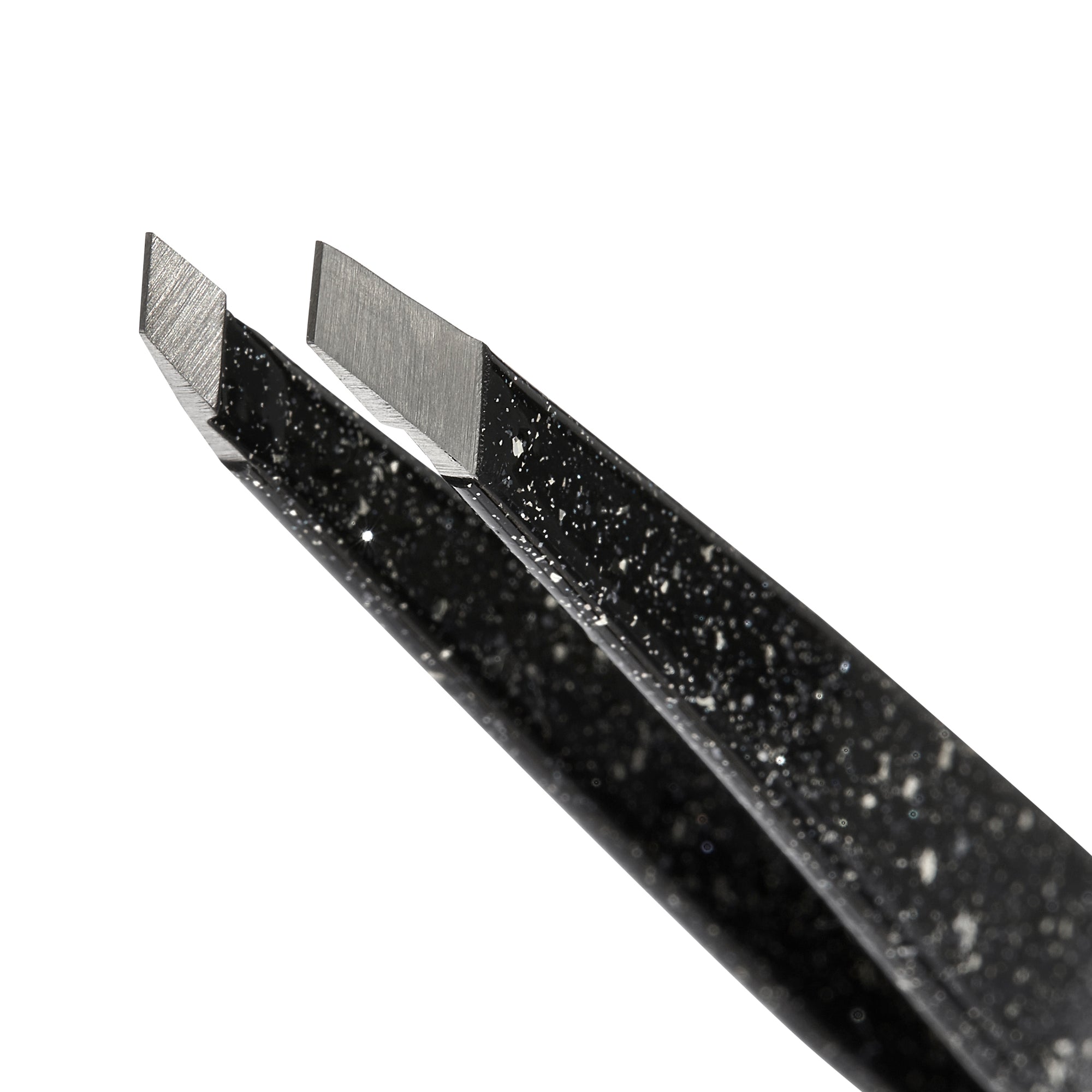 1256-ANLLT | Dusted Onyx Slant Tweezer