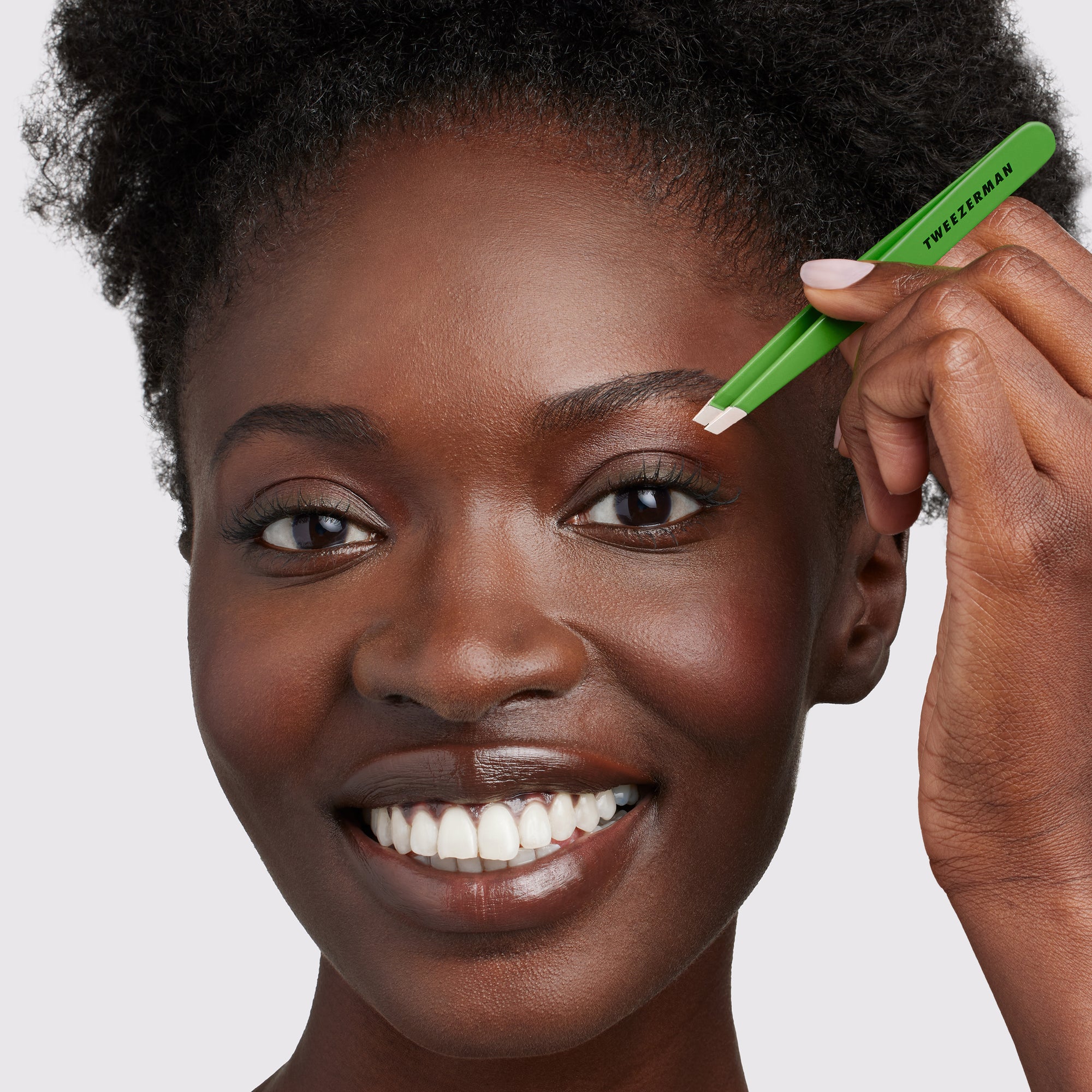 1230-GAR | Slant Tweezer Green Apple