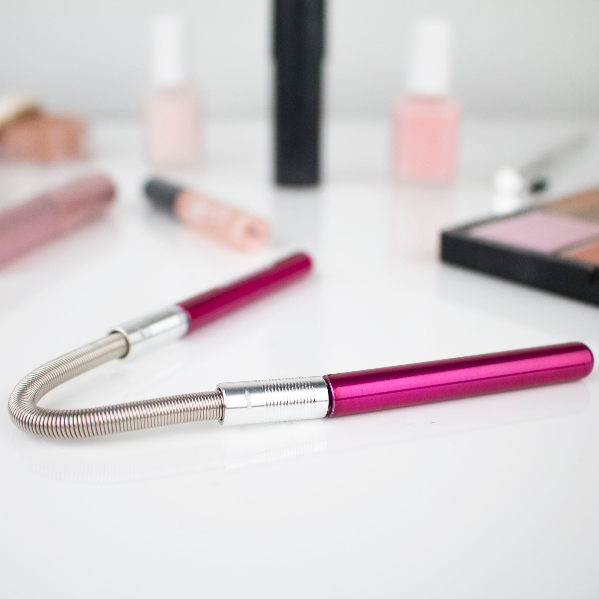 5090-R | Smooth Finish Facial Hair Remover Pink  (Comes With Free Tweezerette)