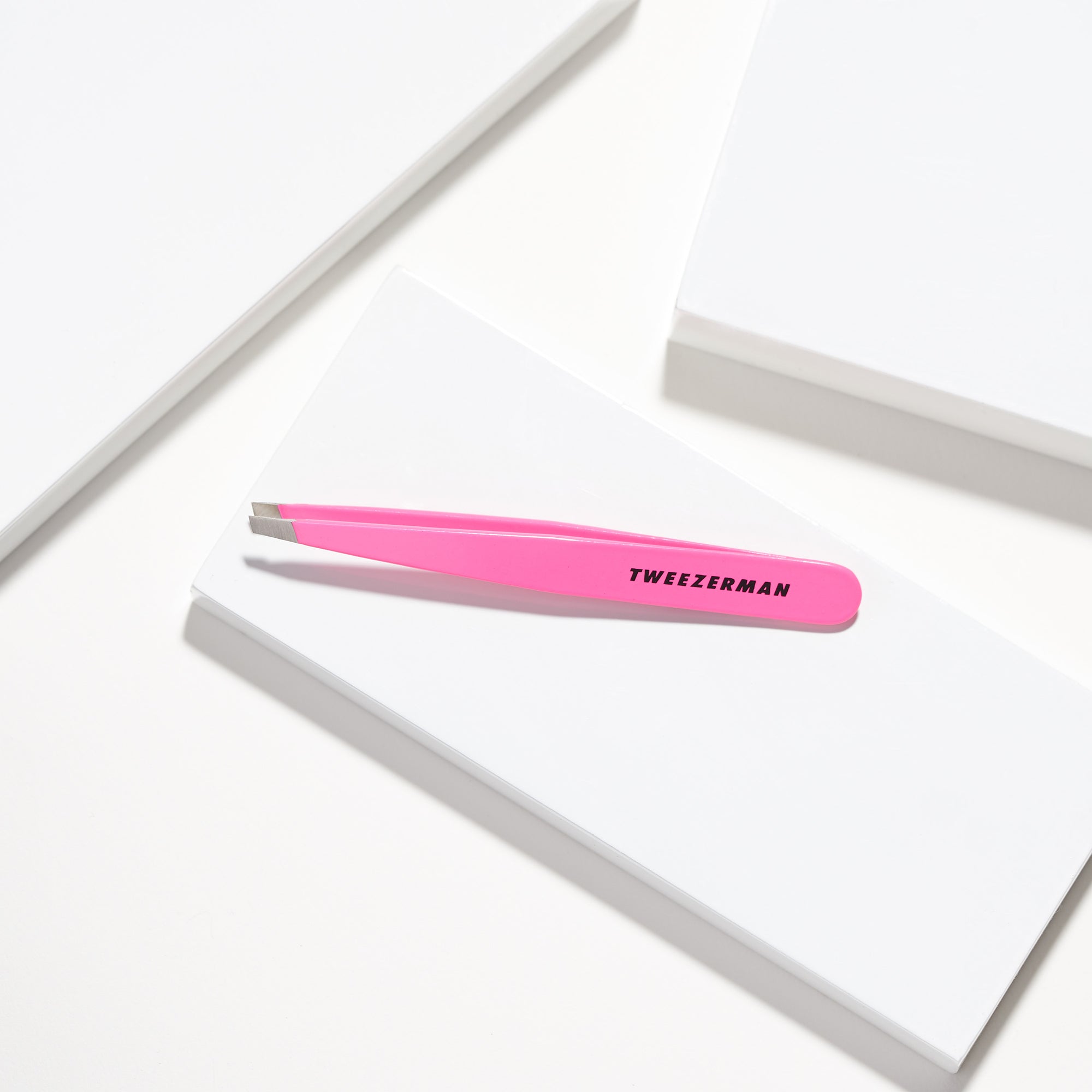 1230-NPP | Slant Tweezer Neon Pink