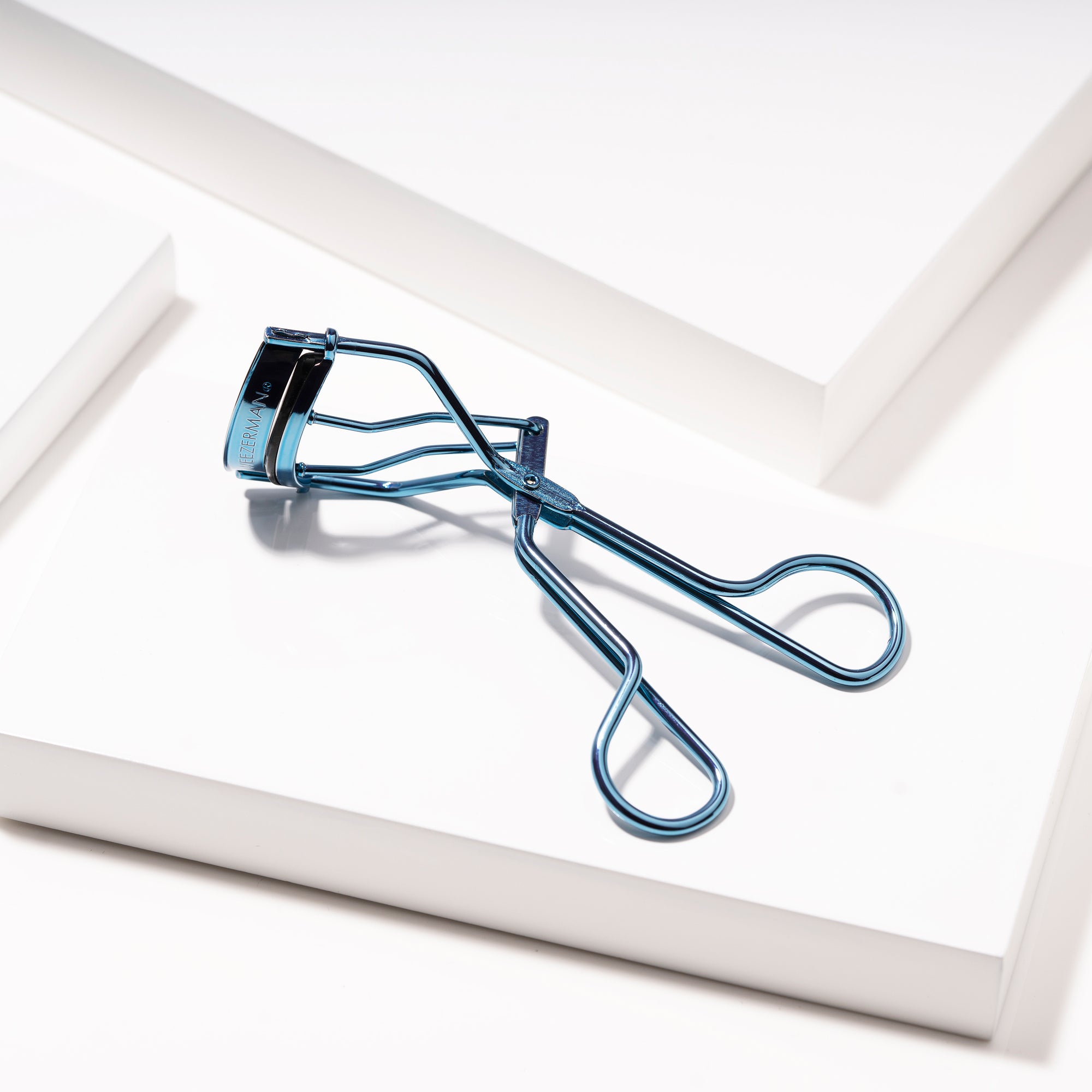 1034-TQR | Blue Classic Lash Curler