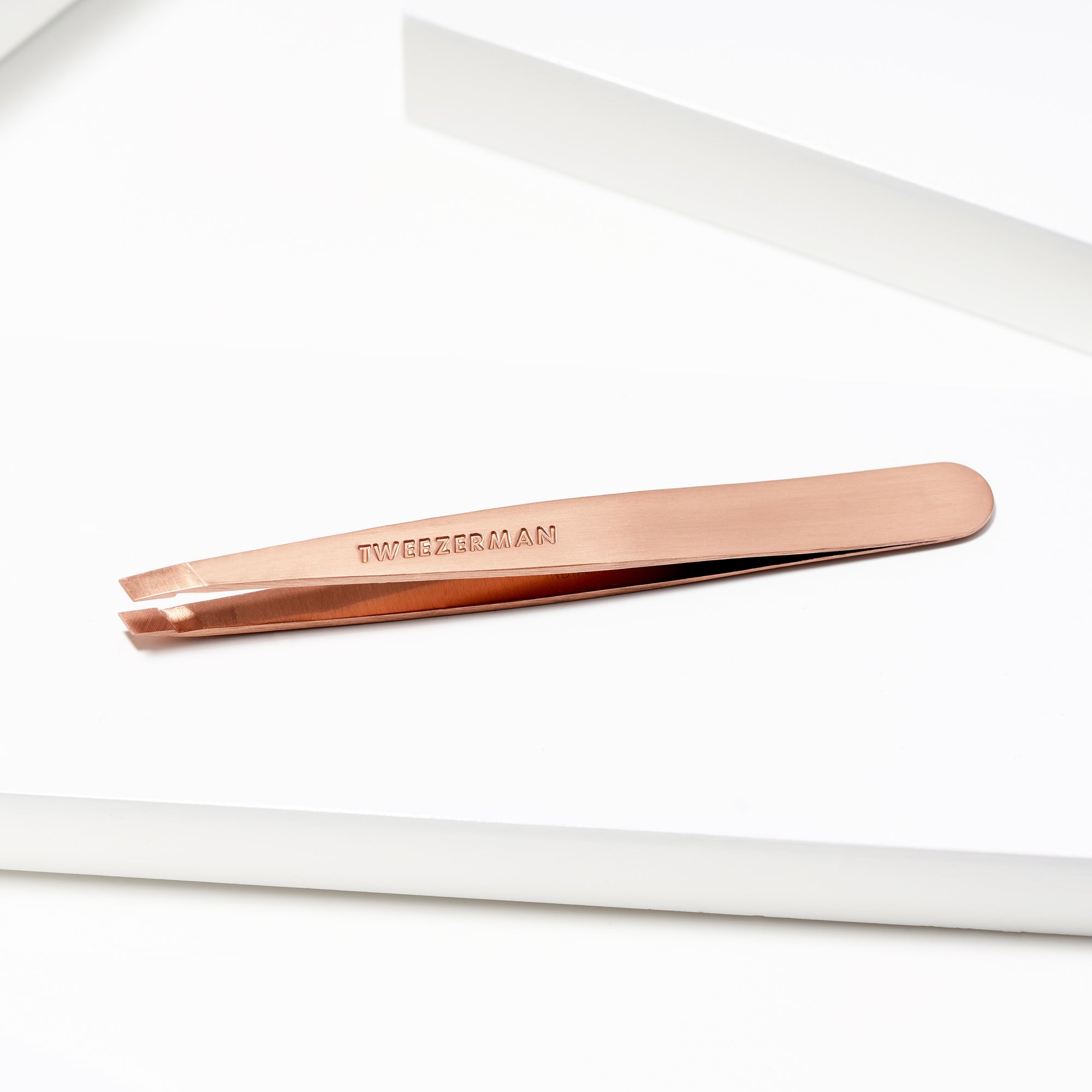 1256-RGR | Rose Gold Slant Tweezer